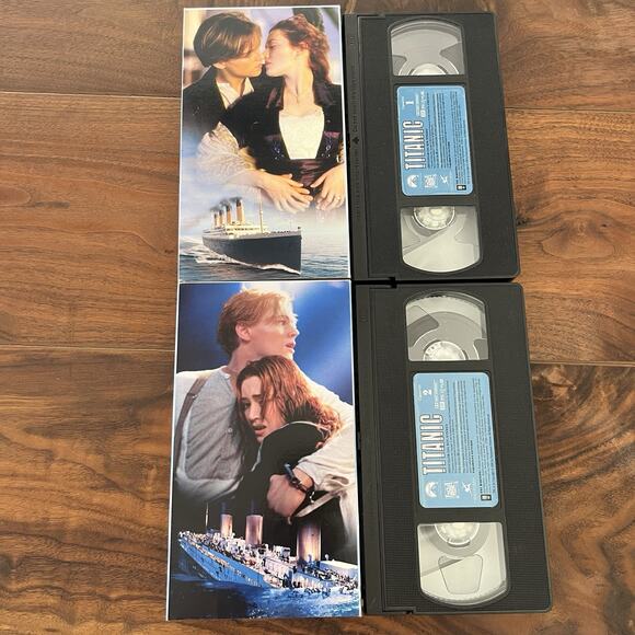 Titanic 2xVHS Tape Set 1998 Leonardo DiCaprio Kate Winslet - Picture 5 of 7